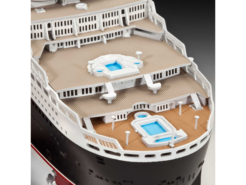 Revell 05231 Queen Mary 2 (1:700) | pkmodelar.cz