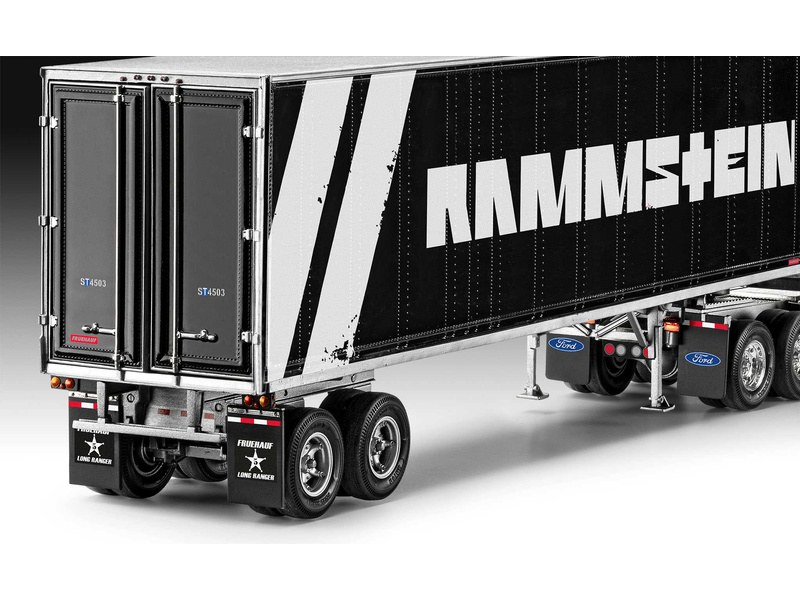 Plastikový model kamionu Revell 07658 Rammstein Tour Truck (1:32) (giftset) | pkmodelar.cz