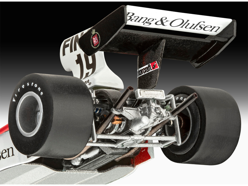 Plastikový model Revell 07739 - Surtees TS16/03 1:32 | pkmodelar.cz