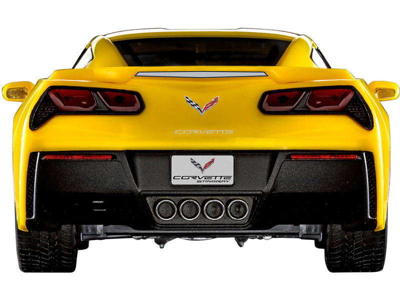 Revell EasyClick Chevrolet Corvette Stingray 2014 (1:25) | pkmodelar.cz