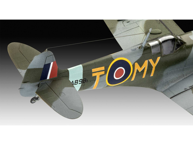 Plastikový model letadla Revell 63710 Bf109G-10, Spitfire Mk.V (1:72) (set) | pkmodelar.cz