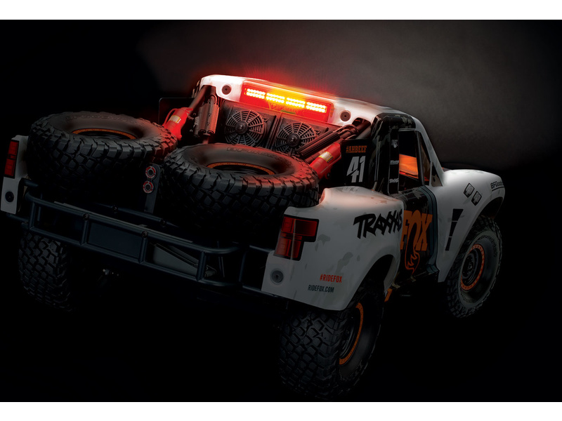 Desert Racer 1:8 TQi RTR s LED | pkmodelar.cz