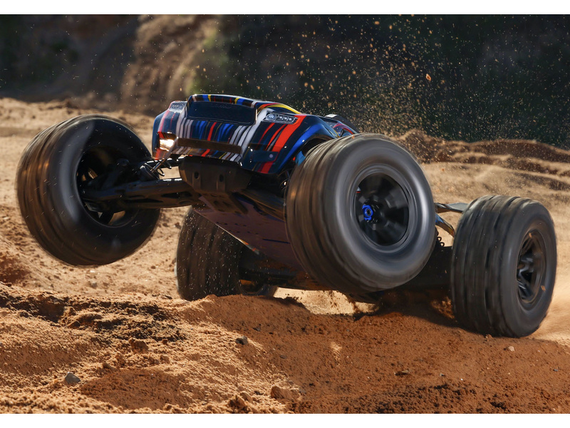 Traxxas Sledge 1:8 RTR zelený s belted pneu | pkmodelar.cz