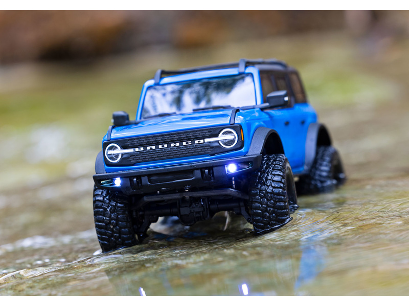 Traxxas TRX-4M Ford Bronco 2021 1:18 RTR modrý | pkmodelar.cz