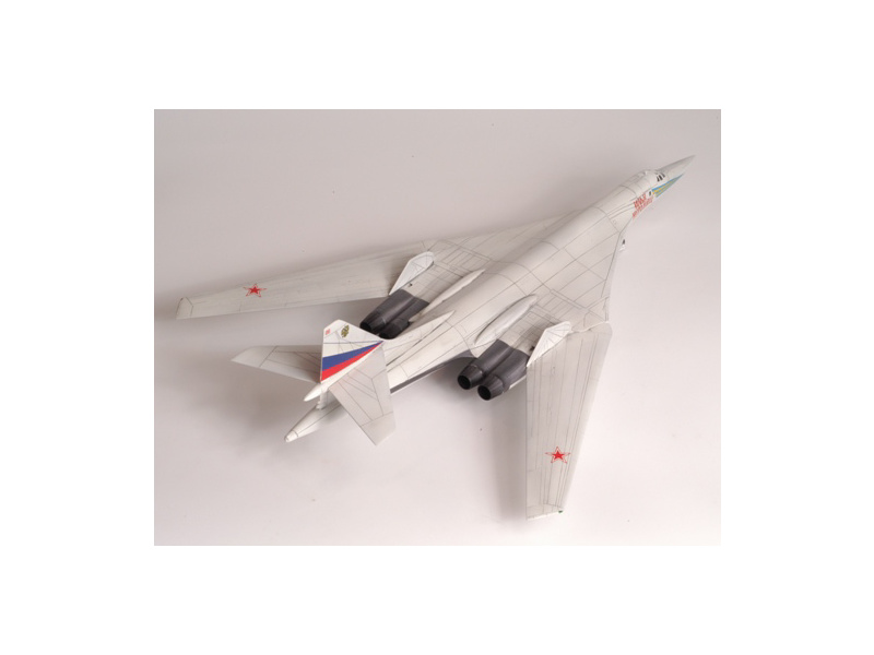 Plastikový model letadla Zvezda 7002 Tupolev Tu-160 (1:144) | pkmodelar.cz