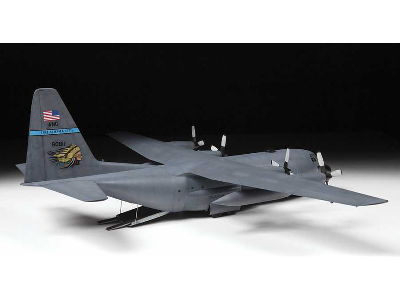 Plastikový model letadla Zvezda 7321 Lockheed C-130 H Hercules (1:72) | pkmodelar.cz