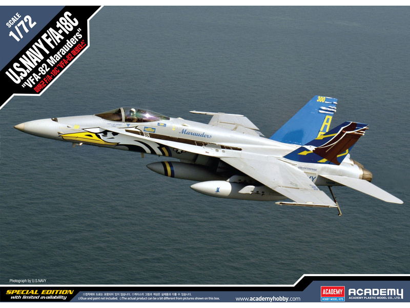 Plastikový model letadla Academy 12534 F/A-18C USN VFA-82 Marauders 1:72