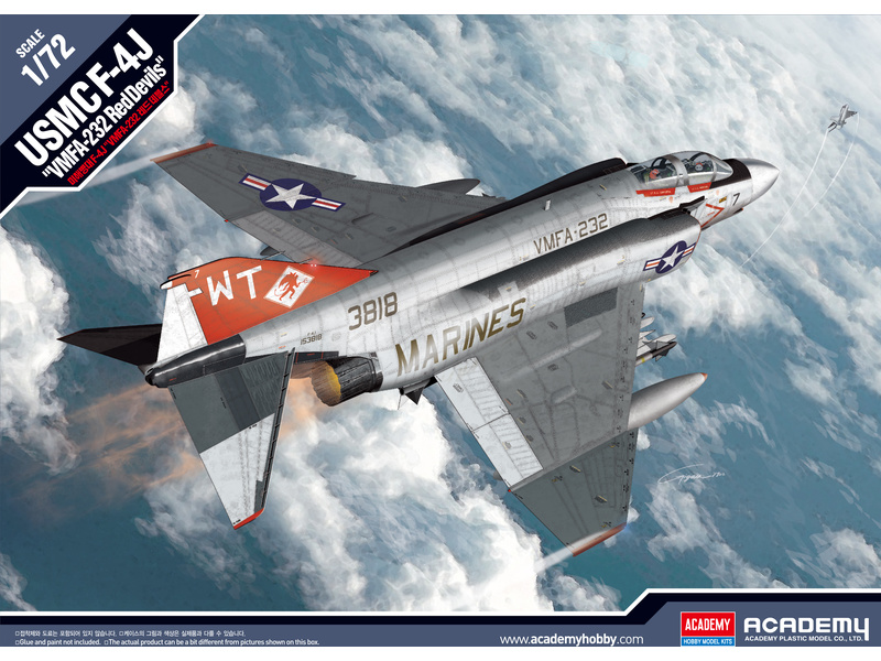 Plastikový model letadla Academy 12556 USMC F-4J VFMA-232 Red Devils (1:72)