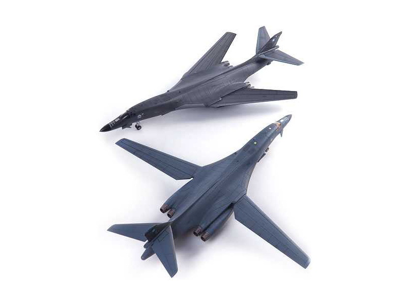 Plastikový model letadla Academy 12620 B-1B Lancer 1:144 | pkmodelar.cz