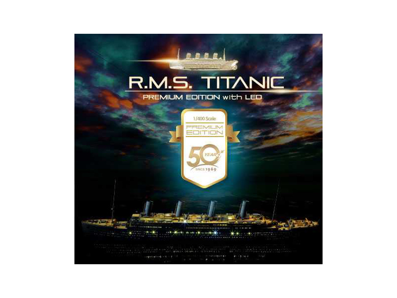 Plastikový model lodě Academy 14226 R.M.S. Titanic Premium Edition with Led 1:400