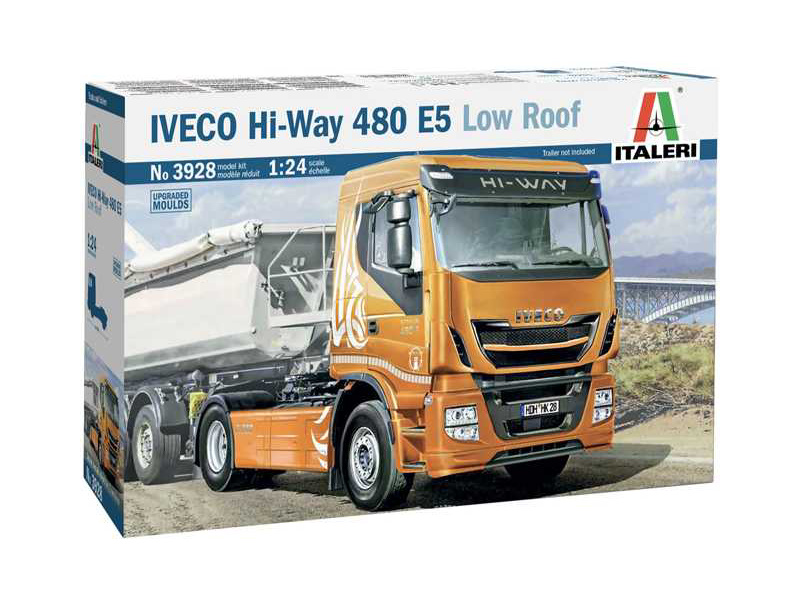  Italeri 3928 Iveco HI-WAY 490 E5 (Low Roof) (1:24)