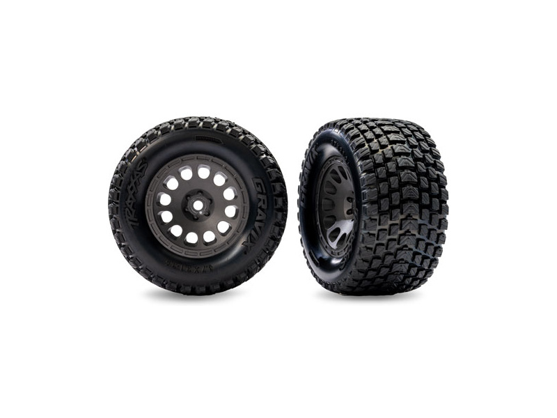 Traxxas kolo 2.1/2.6", disk uhlově šedý, pneu Gravix (přední) (2)